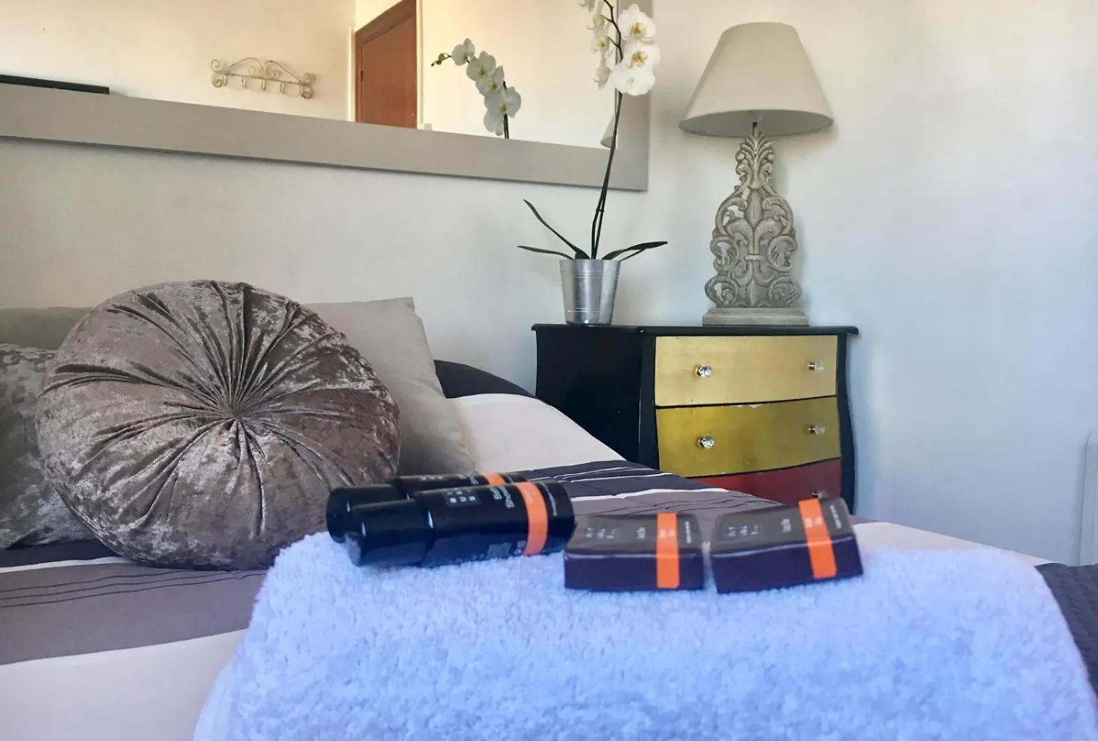 Guest house Private Rooms In City Center Barcelona