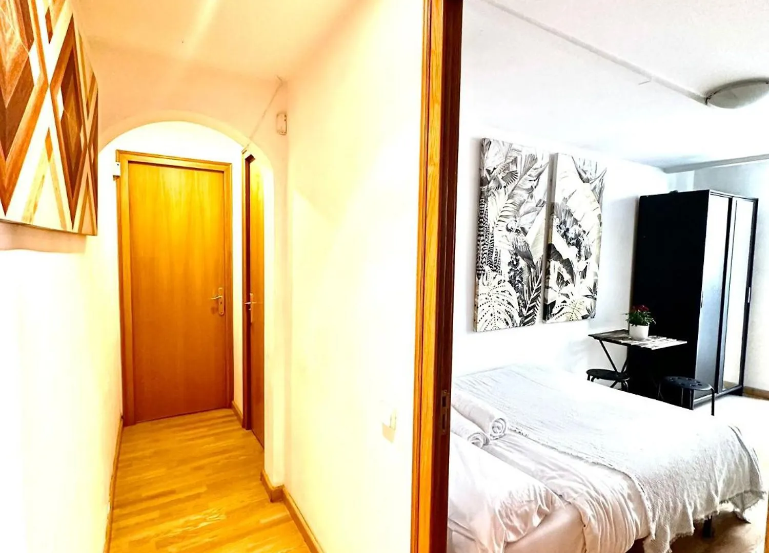 Guest house Private Rooms In City Center Barcelona Spain
