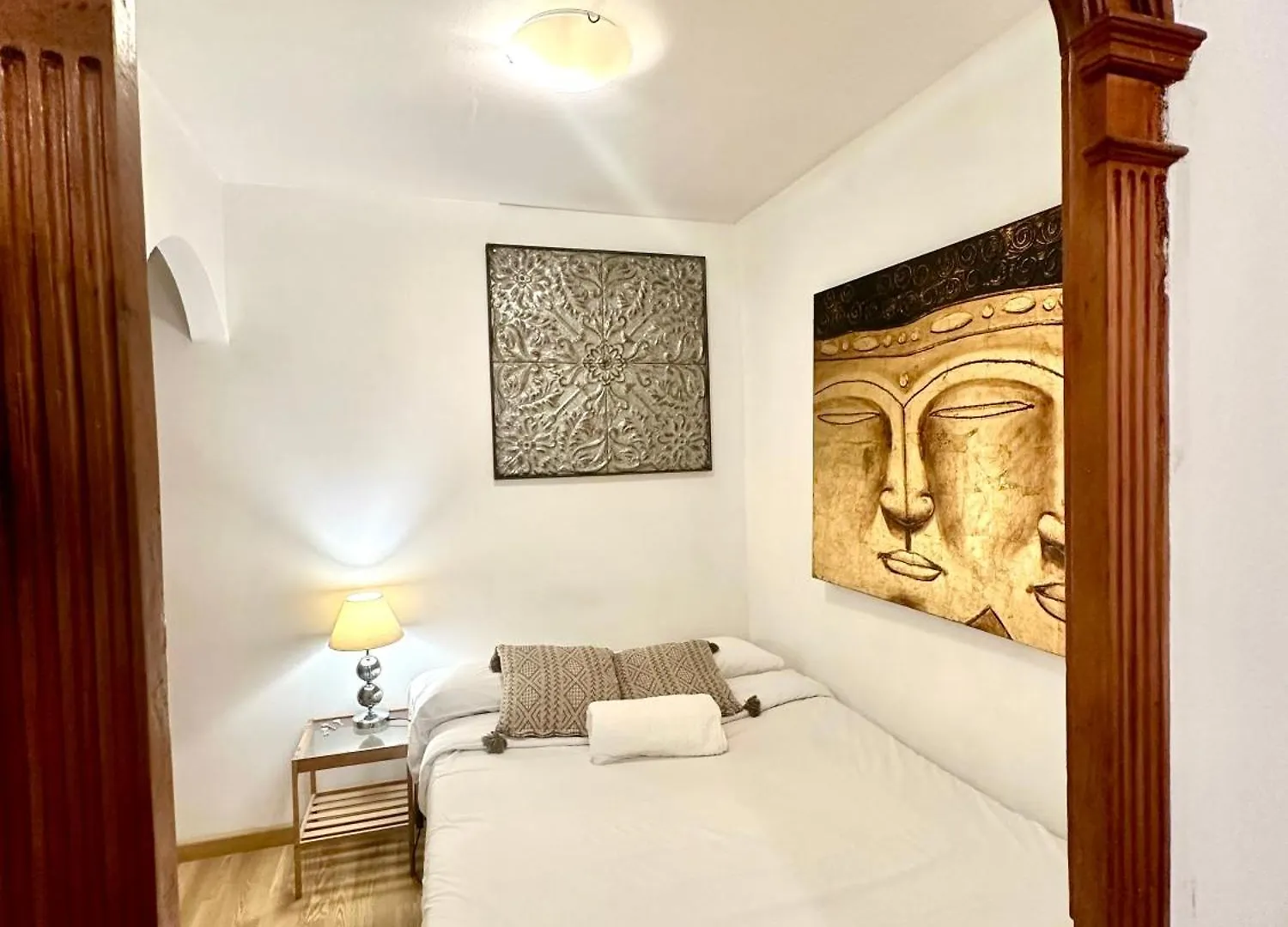 Private Rooms In City Center Barcelona 0*,  Spain